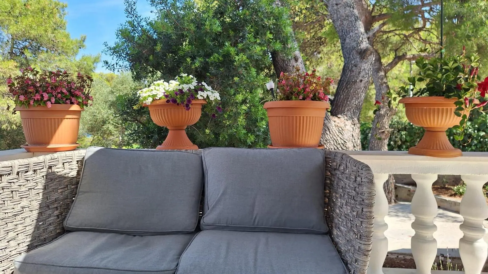 Two-Room Apartment Lidija With Terrace And Parking Donji Okrug