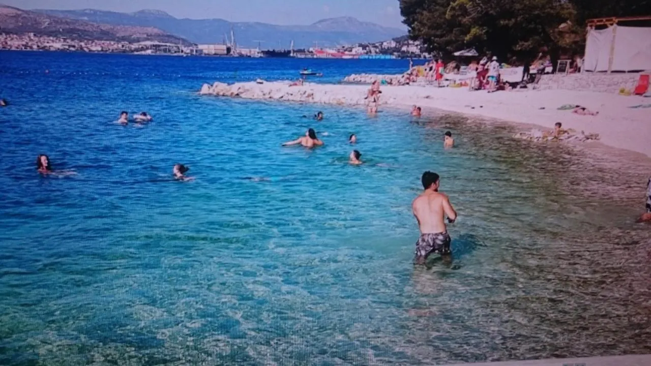 Two-Room Apartment Lidija With Terrace And Parking Donji Okrug