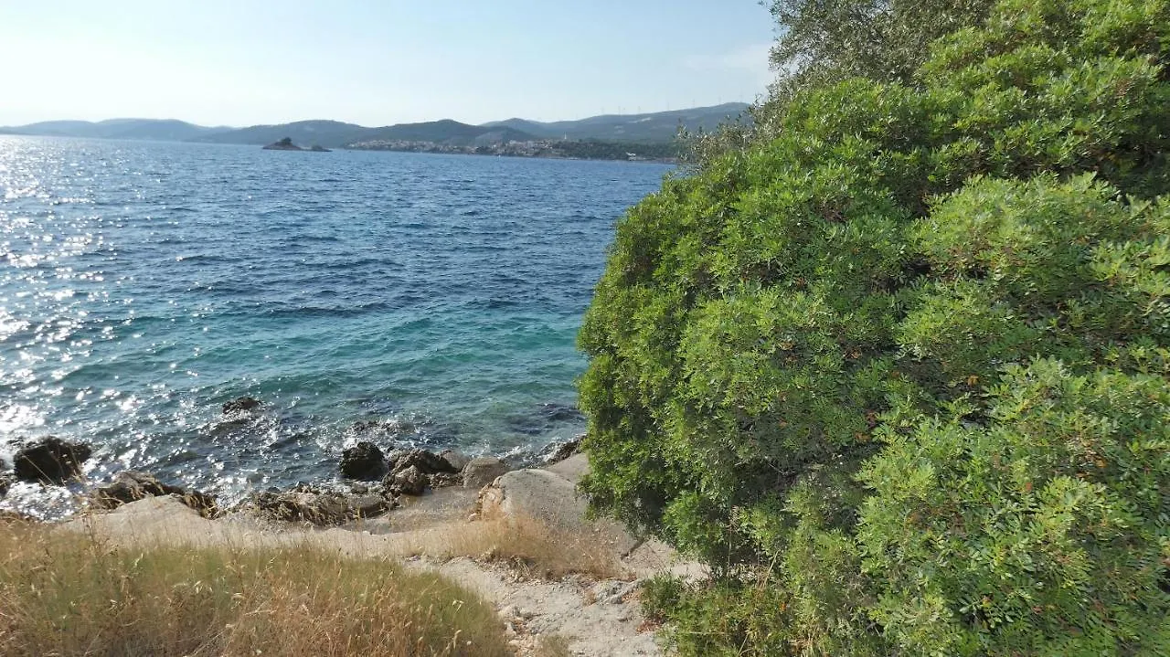 Two-Room Apartment Lidija With Terrace And Parking Donji Okrug  Croatia